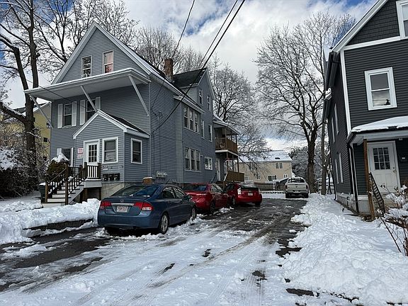 2nd image of 30 Ekman St