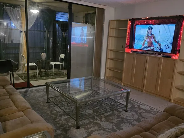20801 San Simeon Way APT 103, Miami, FL 33179