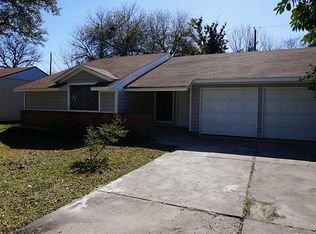 10410 Broadstairs St, Houston, TX 77013