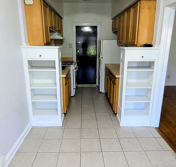 3214 Berkshire Rd — Photo 14