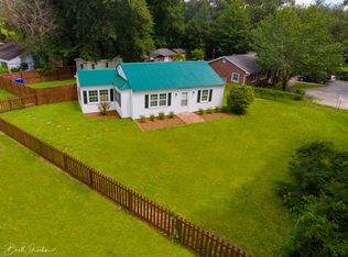 101 Sycamore Ave, Charleston, SC 29407