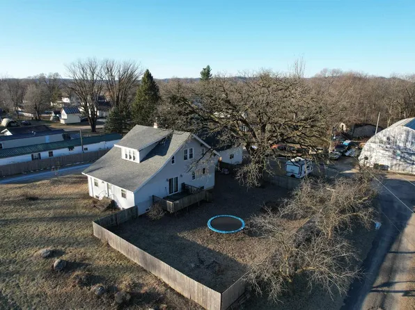 28878 County Road B, Lone Rock, WI 53556