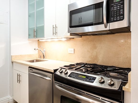3rd image of 201 E 87th St APT 16N