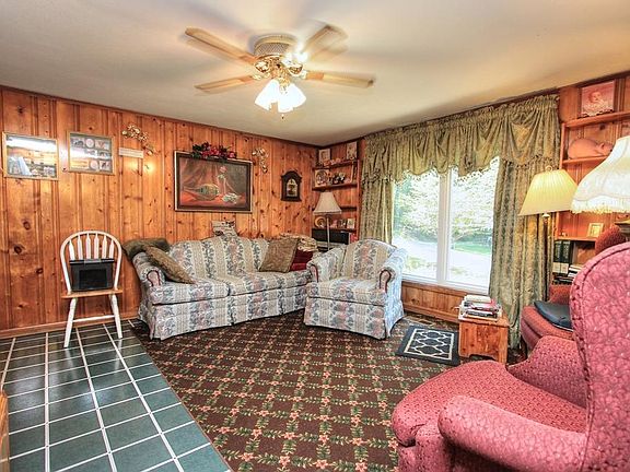 4th image of 325 Longview Dr