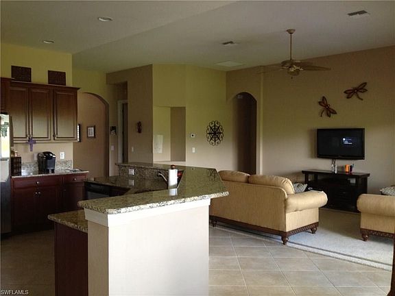 2nd image of 26347 Stonewall Ln