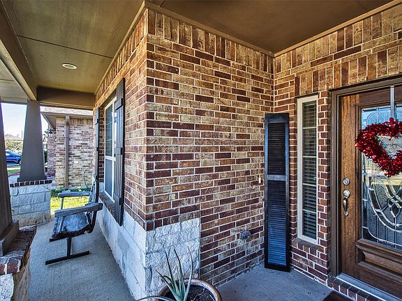 3rd image of 3727 Daintree Park Dr
