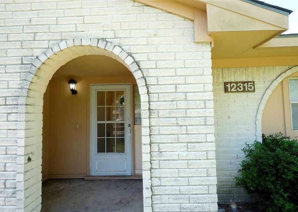 1st image of 12315 Lima Dr