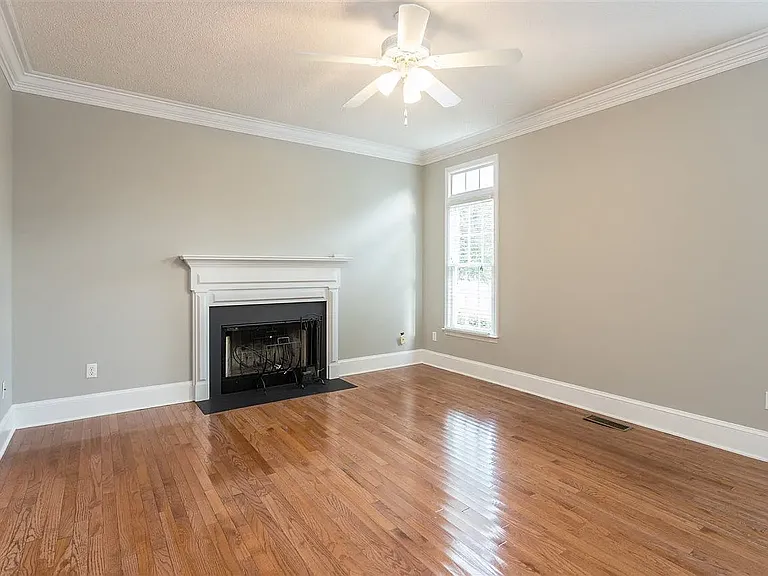 5604 Brookshadow Dr — Photo 2