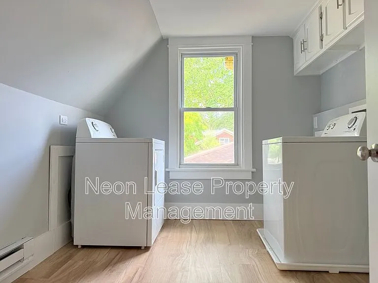 880 S State St #2 — Photo 12