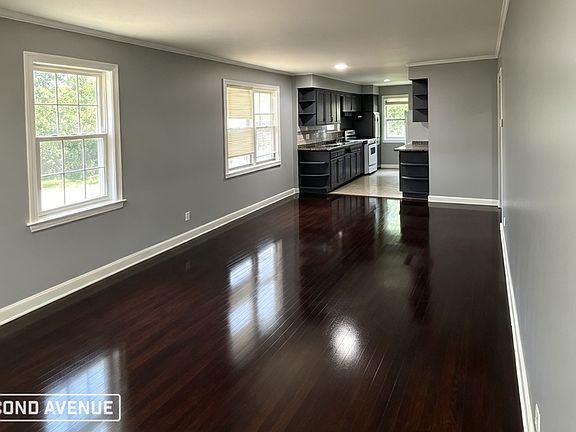 2nd image of 12821 S Parnell Ave