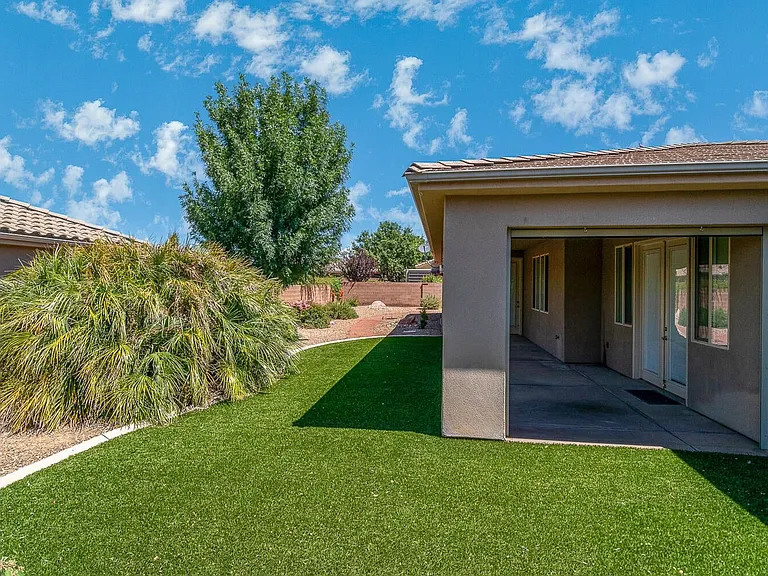 1788 S 140 W — Photo 34