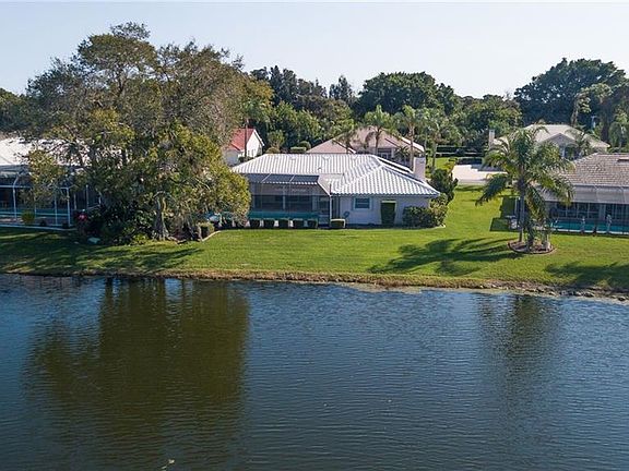 3rd image of 377 Eden Dr