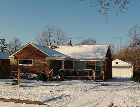 1st image of 24631 Cloverlawn St