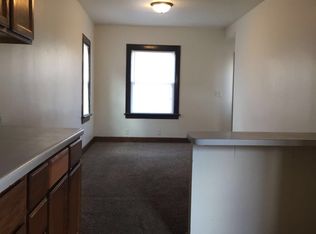 2921 63rd St, Kenosha, WI 53143