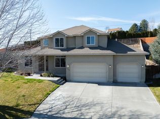 325 Sell Ln, Richland, WA 99352