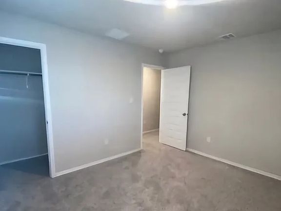 5th image of 2521 Ayers Dr