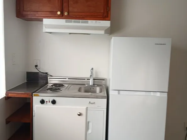 Arlack ll, 321 S Hobart Blvd Unit 205-1/2, Los Angeles, CA 90020