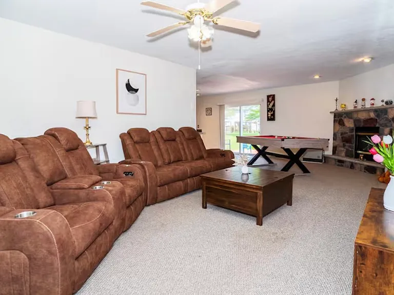 449 Clearview Dr — Photo 6