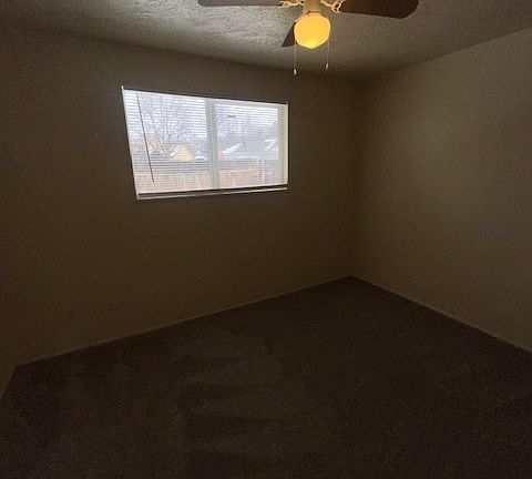 4th image of 5921 N Pierce Park Ln