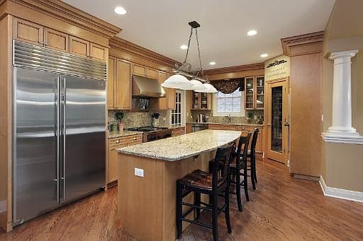 5th image of 1347 Bennington Ct