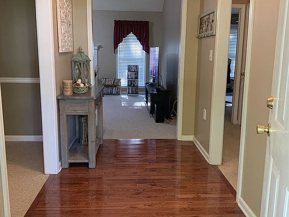 2nd image of 305 Laney Ct #37