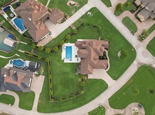 12524 Lake Shore Ct N, Fort Worth, TX 76179