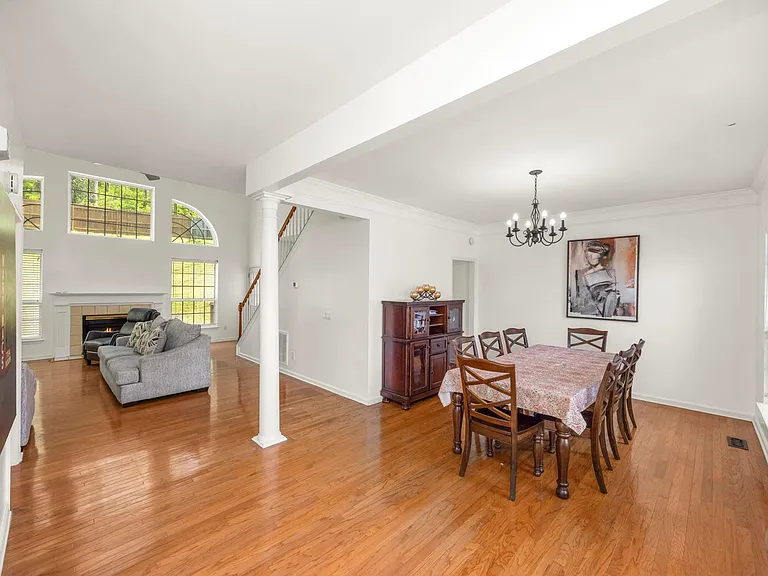 513 Cold Stream Pl — Photo 6