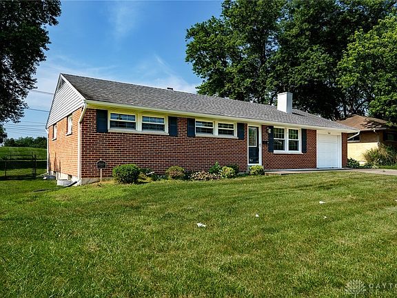 3rd image of 542 Barbara Dr