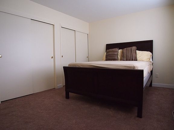 2nd image of 2 Elmwood Park Dr APT 504