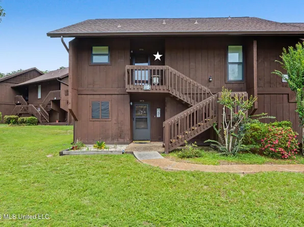 207 Molokai Vlg Building B, Diamondhead, MS 39525