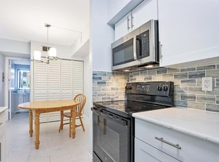 6313 Chasewood Dr APT B, Jupiter, FL 33458