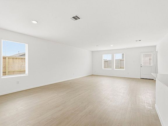 5th image of 17334 Glacier Forest Ln