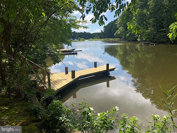 2nd image of 3519 Loch Haven Dr