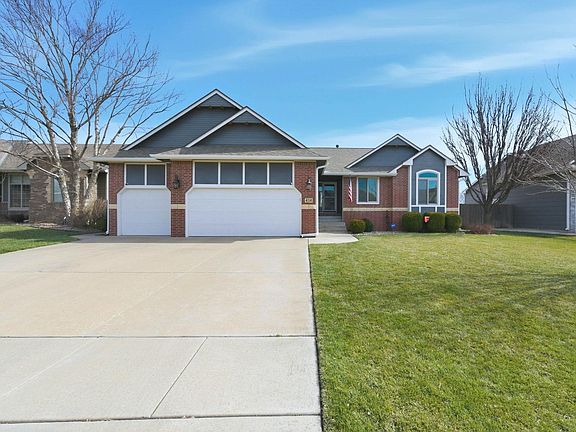 4th image of 4114 N Parkdale Cir