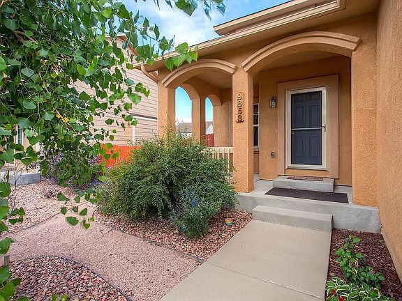 3rd image of 9853 Bighorn Canyon Dr