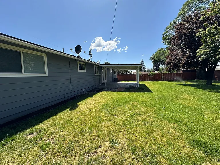 5301 Bel Aire Dr — Photo 23