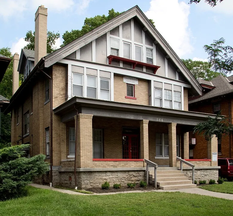 184 E 15th Ave