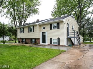 200 Highfalcon Rd, Reisterstown, MD 21136