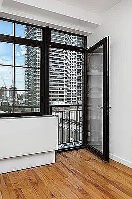 5th image of 210 E 121st St APT 7L