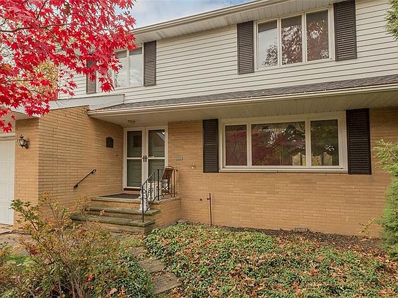 2nd image of 676 Jefferson Dr