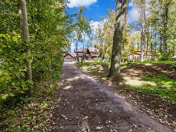 5th image of 178 Moores Beach Rd