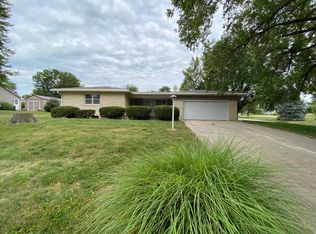 1102 Sycamore St, Tarkio, MO 64491