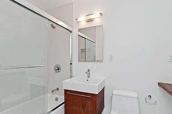 Sold by Corcoran | media 14