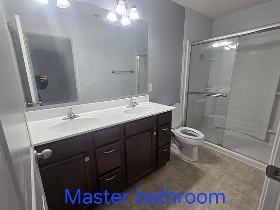 4th image of 1203 Mattie Ln