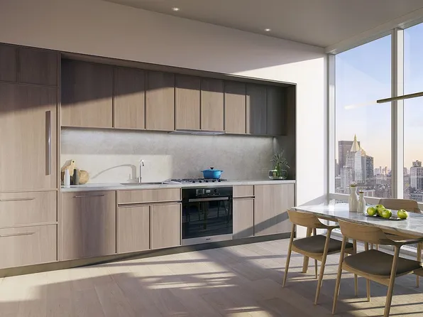 501 3rd Ave #10D, New York, NY 10016