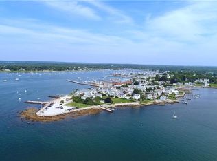 23 Elm St, Stonington, CT 06378