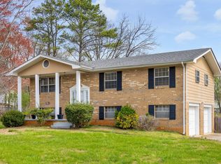 1633 Colorado St, Hixson, TN 37343