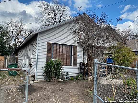 2nd image of 615 Carolina St