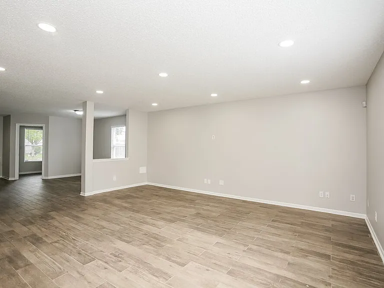 9435 W Quarter Moon Dr — Photo 5