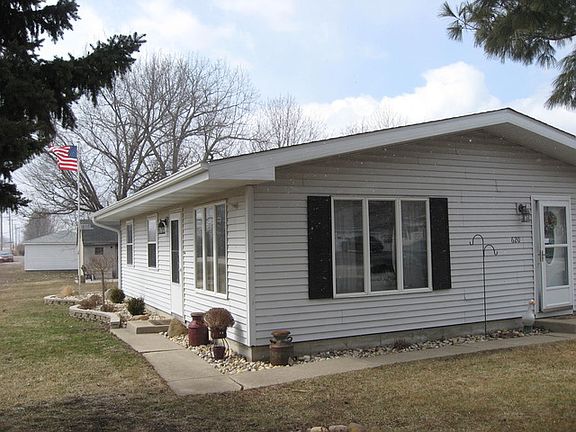 3rd image of 620 N 6th St